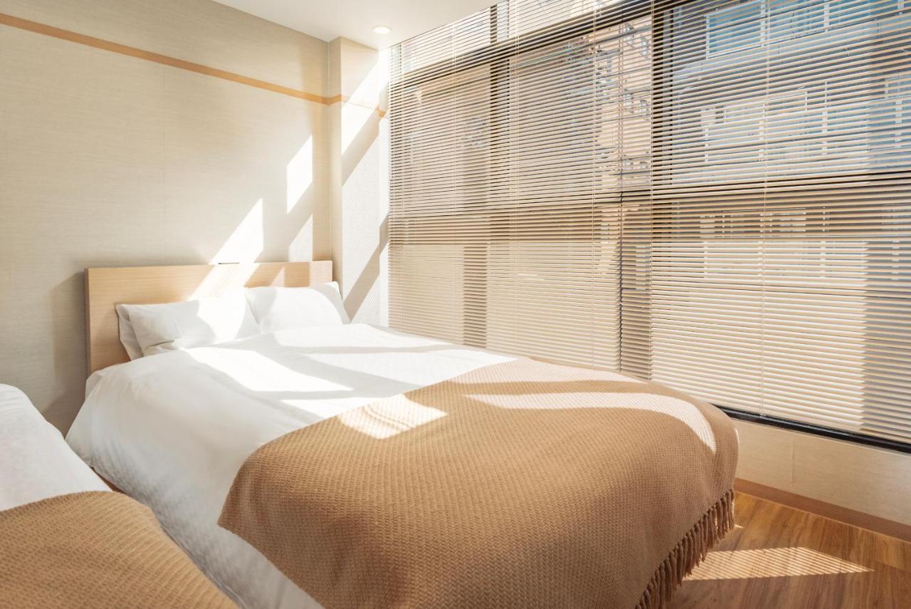 אוסקה 谷町君・星hotel・道頓福居 מראה חיצוני תמונה