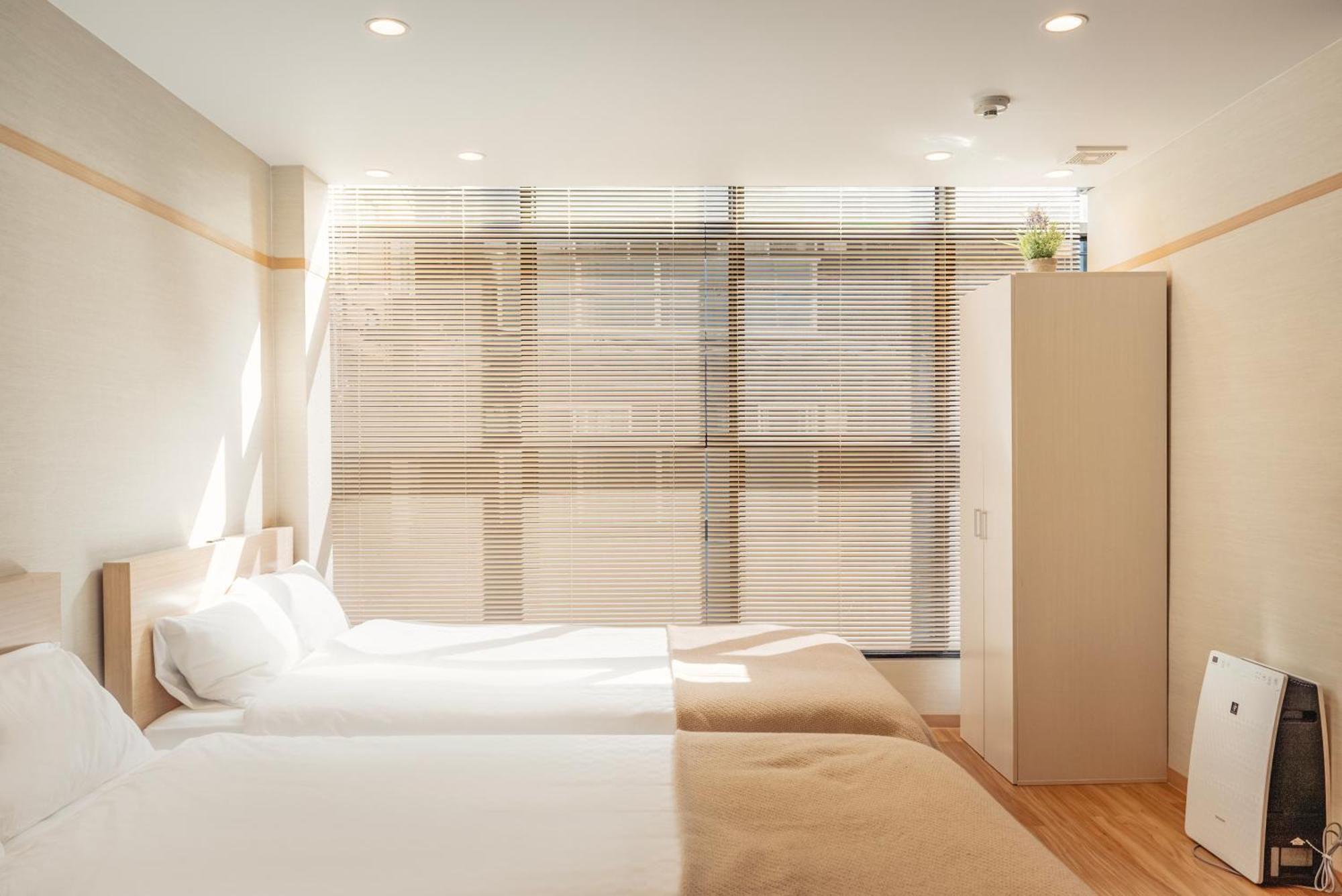אוסקה 谷町君・星hotel・道頓福居 מראה חיצוני תמונה